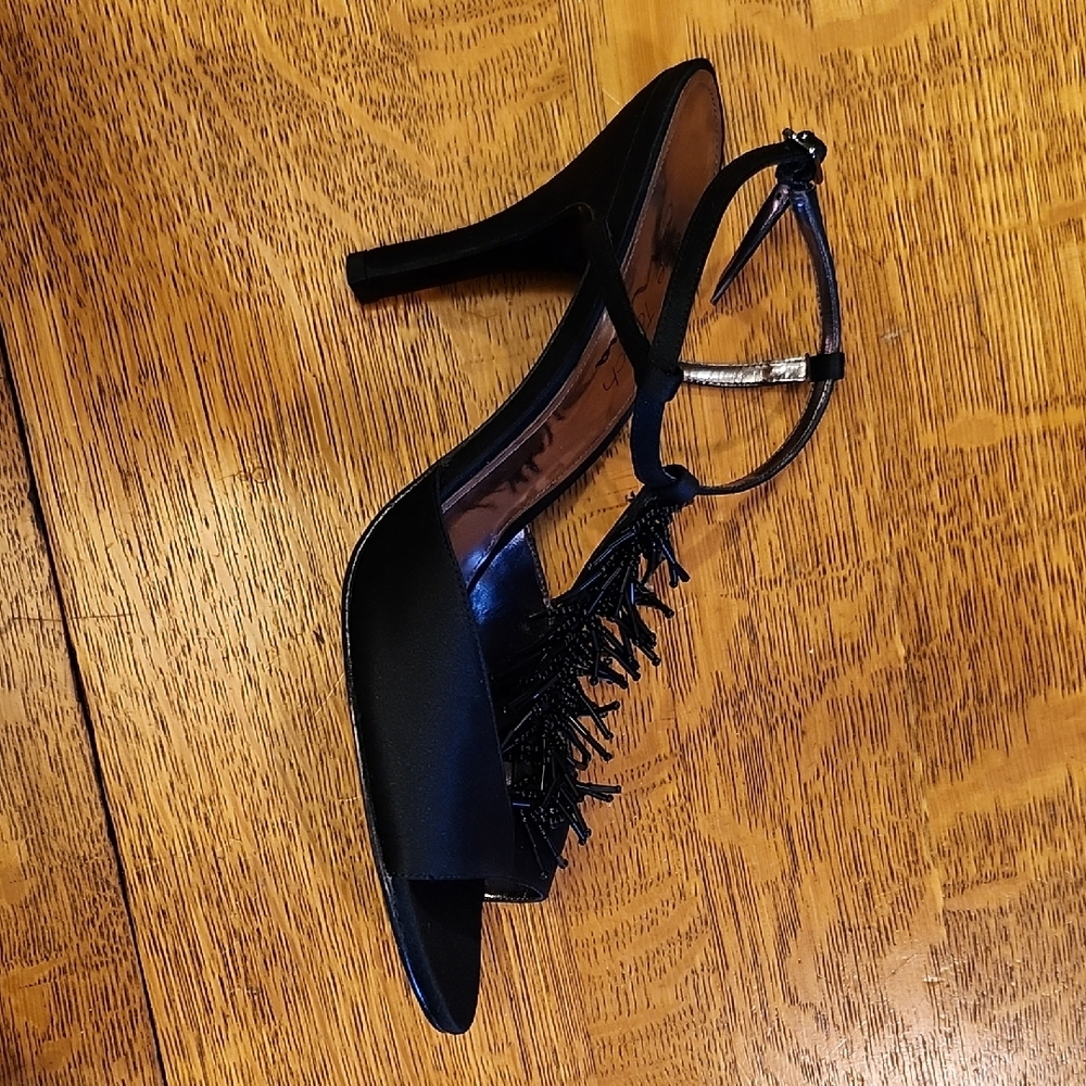 The Touch of Nina Black Beaded Heels. - Picture 4 of 9